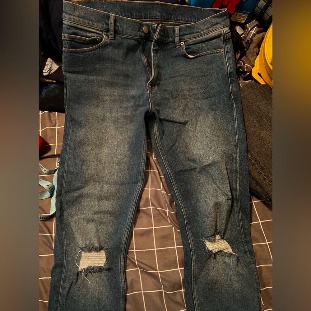 Dr. Denim Clark dark wash skinny jean.
